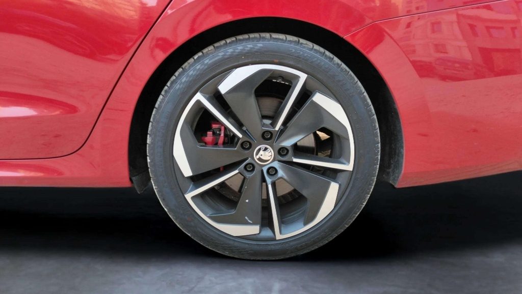 RR L TIRE