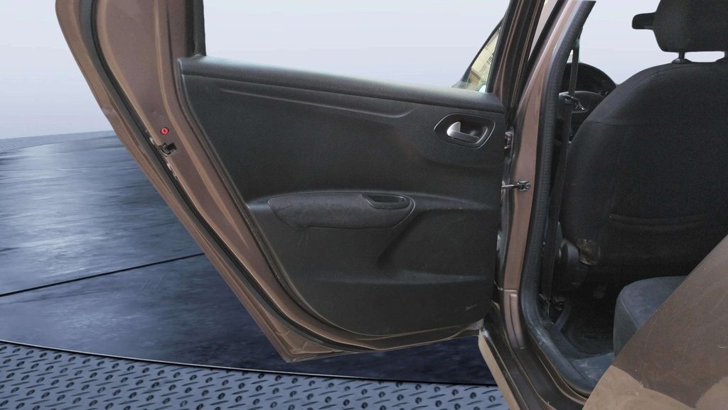 RR L DOOR