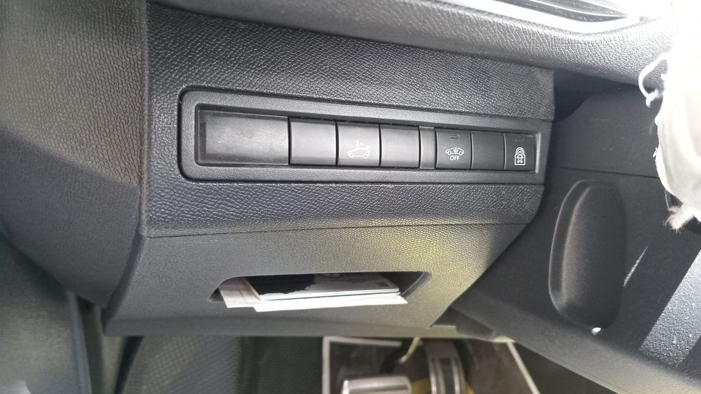 LIGHT SWITCHES