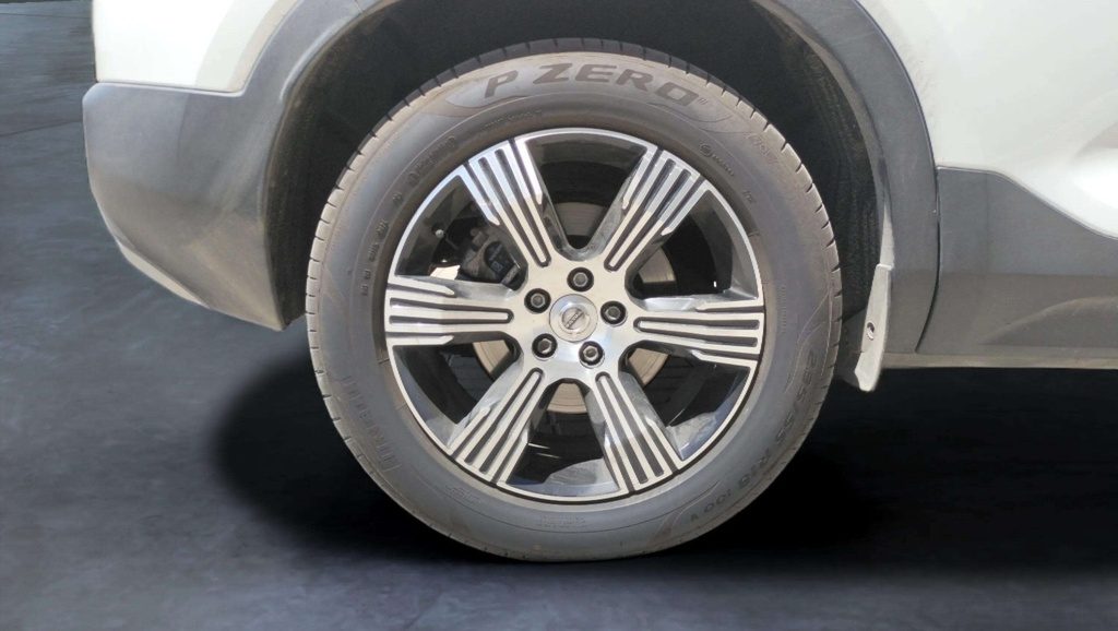 RR R TIRE