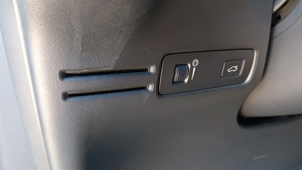 LIGHT SWITCHES