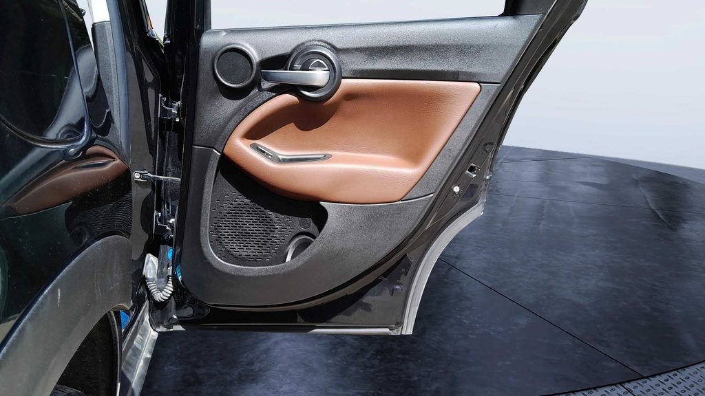 RR R DOOR