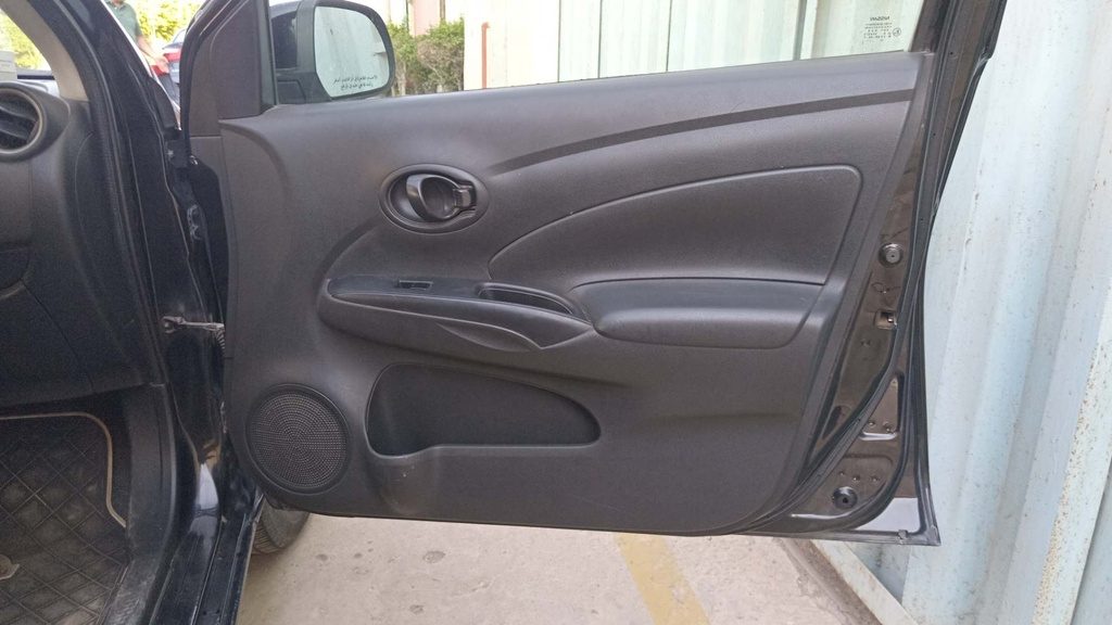 FR R DOOR