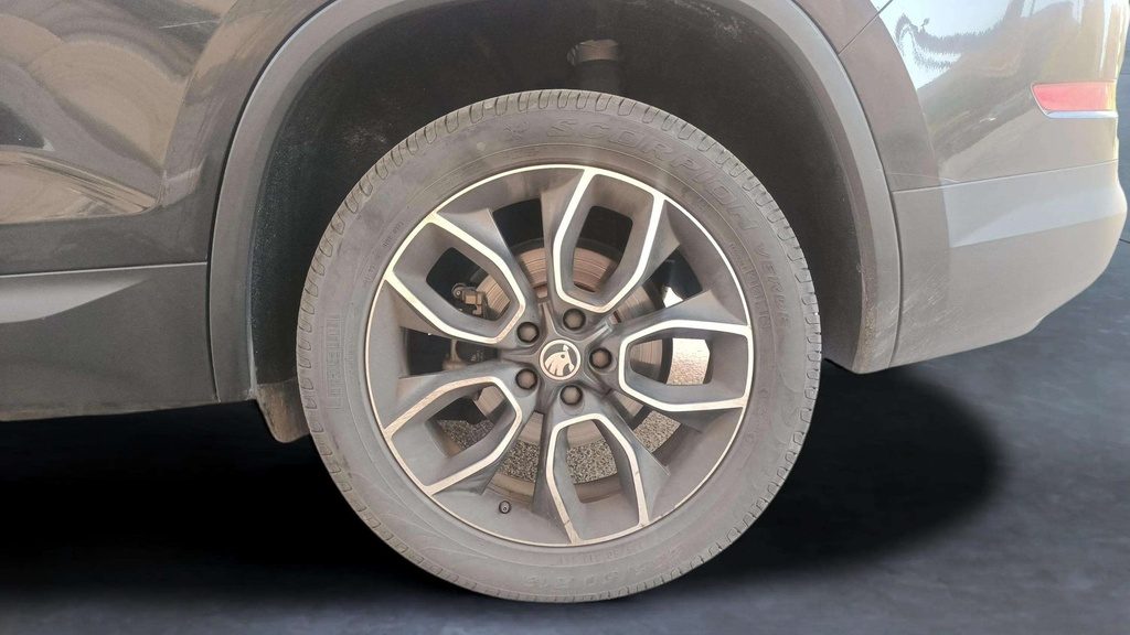 RR L TIRE